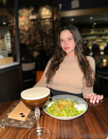 babbyliv36 Profile pic