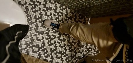 anto goes hunting leaked onlyfans nude