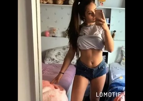 Gabi Amaral onlyfans nude pics