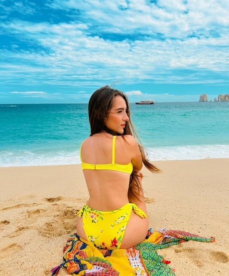 Elaine Haro onlyfans page