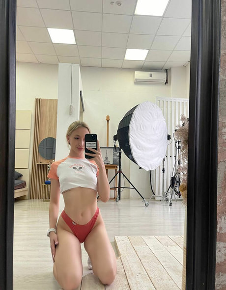 Alferova n_ onlyfans free porn