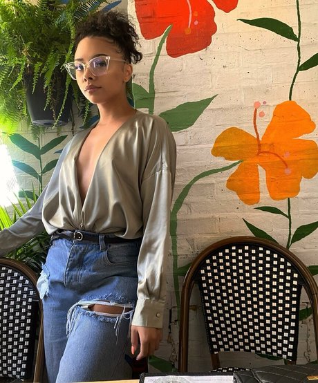 Alix Lapri porn onlyfans leaks