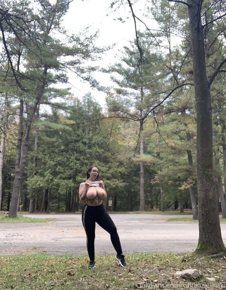 caitlinzielinski onlyfans leaked naked