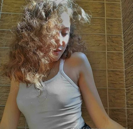 anna ellie onlyfans sex