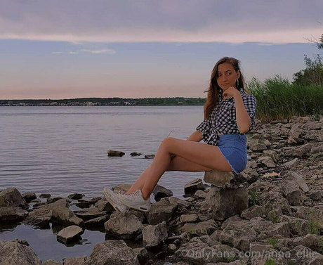 anna ellie only fans sex
