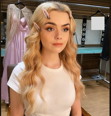 Megan Walsh onlyfans post