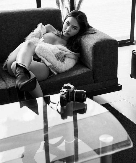 Paulinelee naked leaked onlyfans