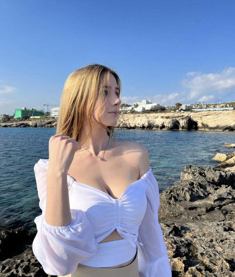 mira s lava onlyfans pics leaked