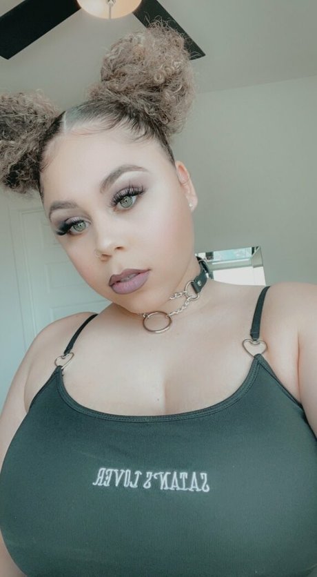 Sadiebbyc naked leaked onlyfans