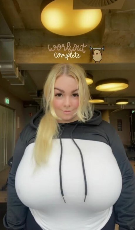 Schnataa onlyfans lesk