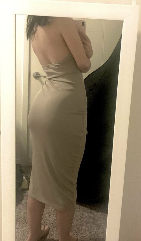 shemale gangbang onlyfans top illustration