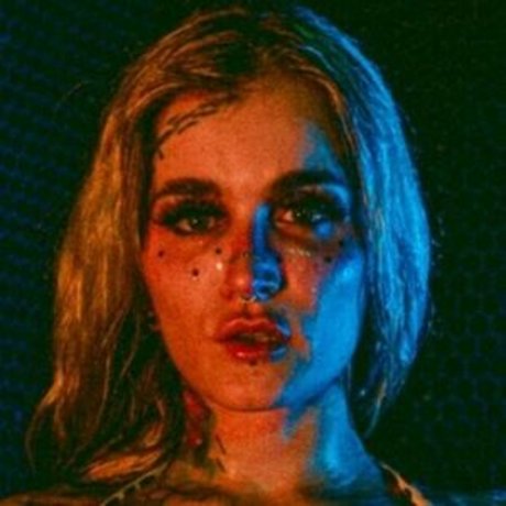 Katie Hollow onlyfans nudes leaked