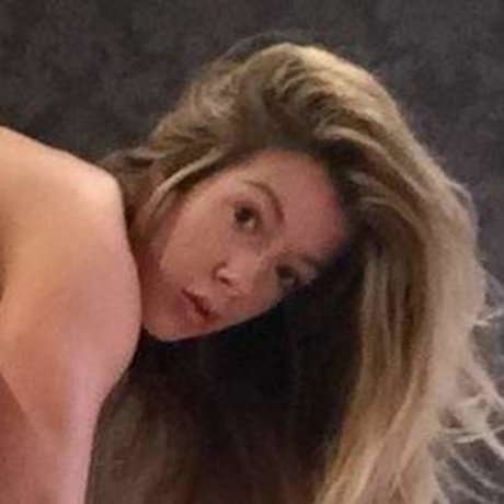 Tillie Feather feet onlyfans