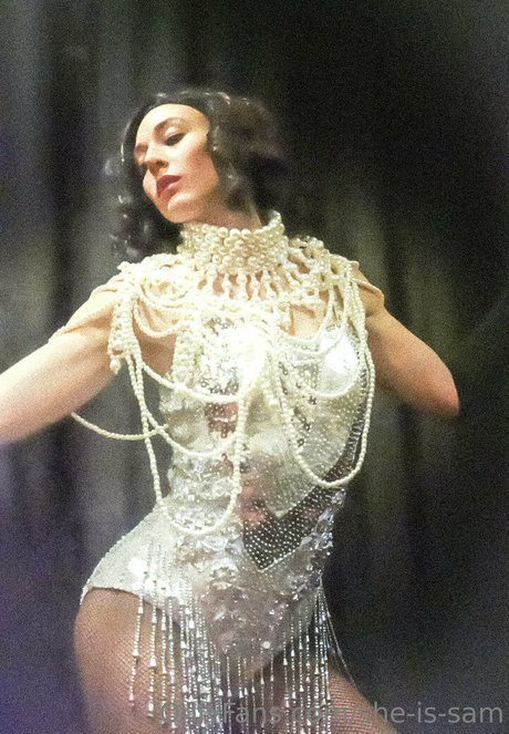 she is sam sex onlyfans