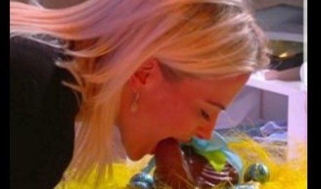 Kelly Vedovelli topless onlyfans