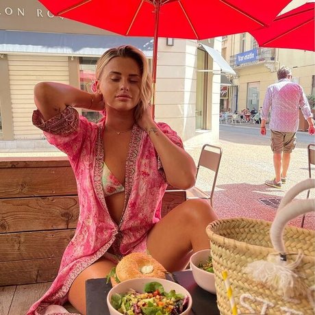 Kelly Vedovelli onlyfans leakes