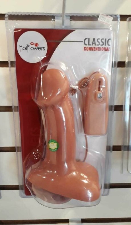 ellaarievilo leaked nude onlyfans