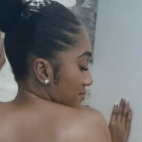 iamsophiielikosky onlyfans model images