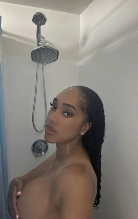 iamsophiielikosky onlyfans naked leaked