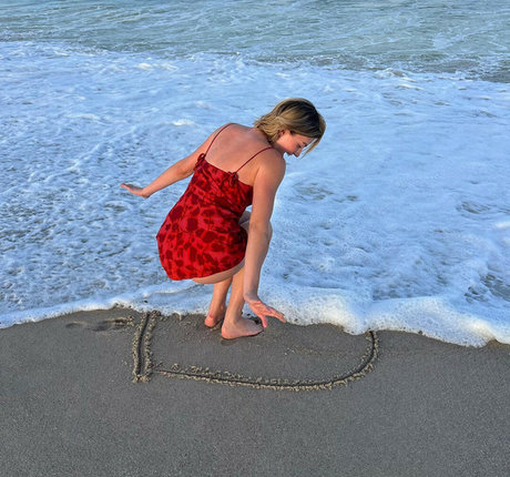 Niamh Adkins nude leaks onlyfans