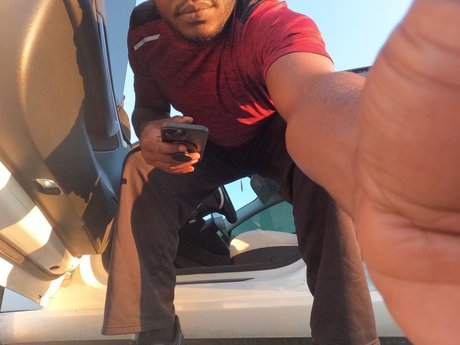 Bootyscent Daddy onlyfans leak