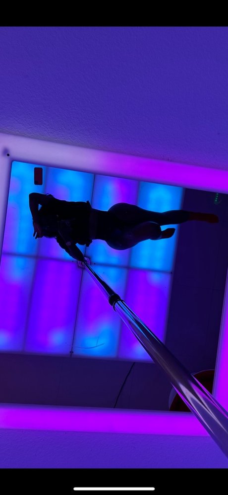 HennyStraight onlyfans porn