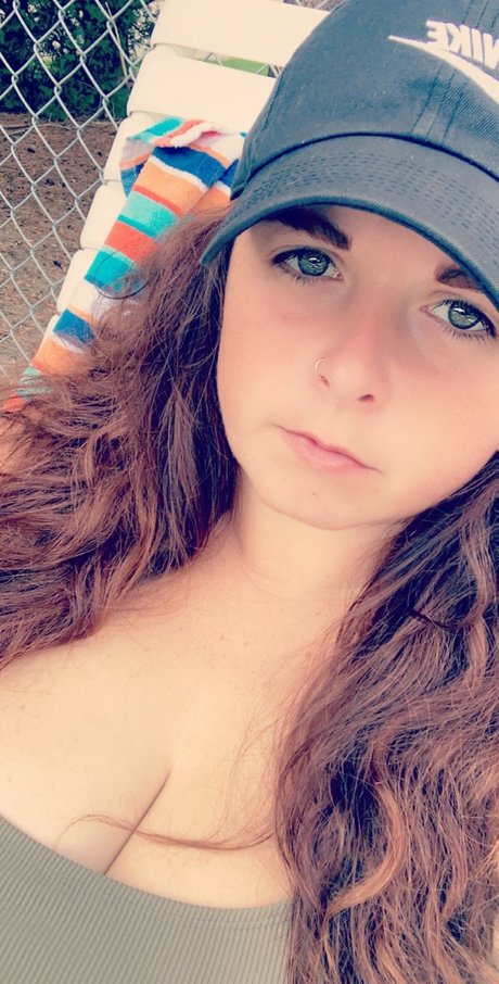 Apples onlyfans nude pics