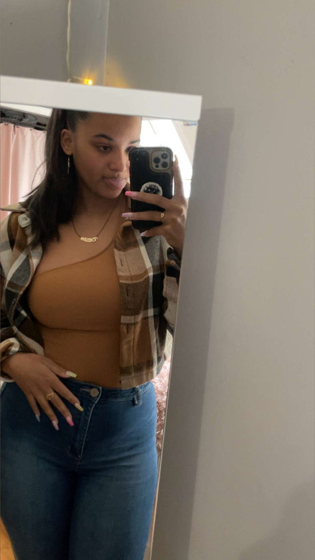 Makalaa_ only fans xxx