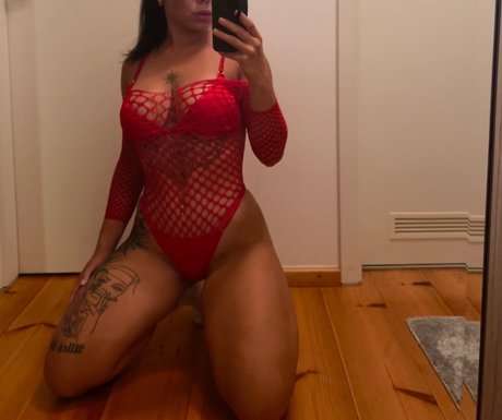 EVA HONEEY free onlyfans