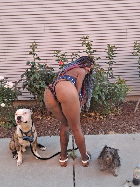 _La Ebonita Hosting in Sac_ naked onlyfans leak