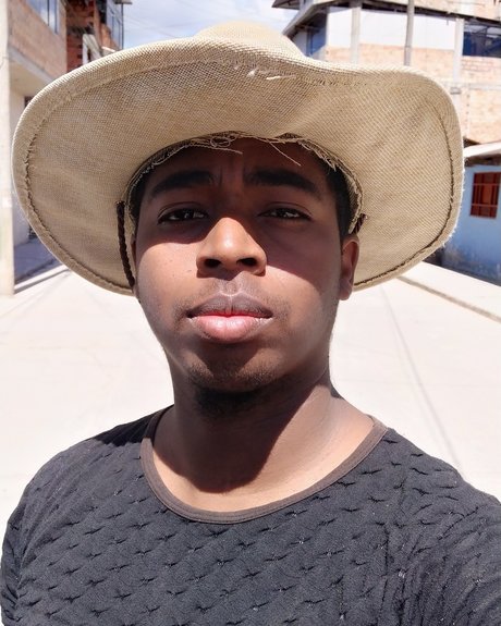 Eulis Salazar_ is on onlyfans