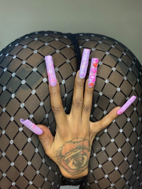 Miss Ebony_ onlyfans naked leaked