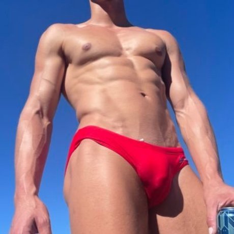 GayBotBoy nude onlyfans leaks