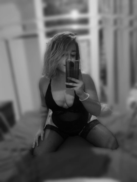 Dann Le n onlyfans nudes porn