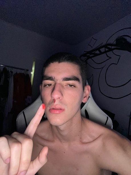 Tu Twink Andino_ onlyfans leaks