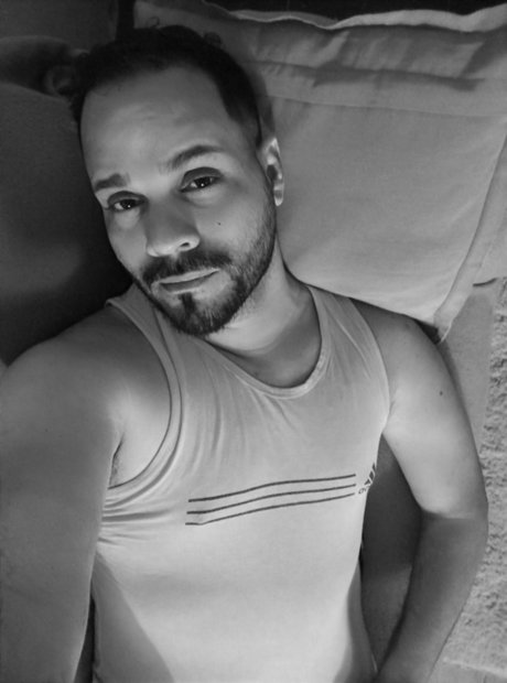 Dann Lacerda onlyfans leaked nudes