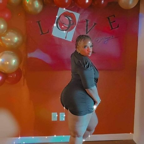 MONICA PRATT only fans photos