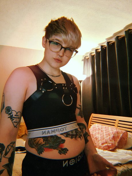 is that normal onlyfans porn