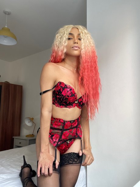 Sofia Rabello Oficial_ onlyfans nude leak