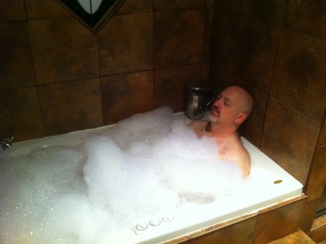 Daddy GadgetBear onlyfans nude photos