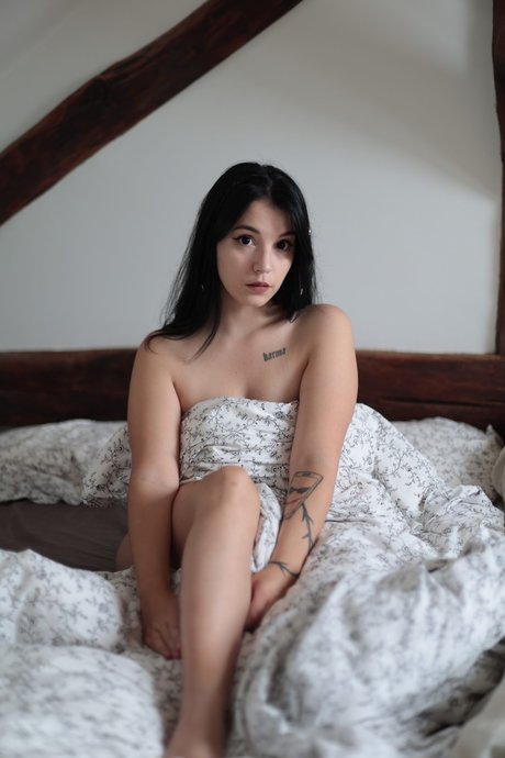 Ellyna hops Top 4_ only fans review