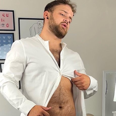 CurtyGeeXXX_ onlyfans public photos