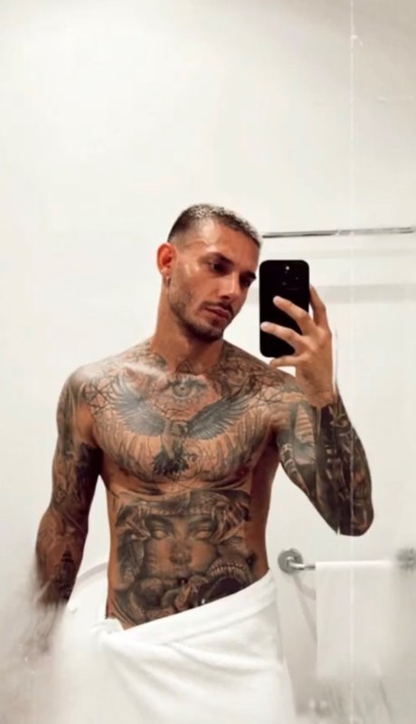 Elbizcochitoo onlyfans xxx