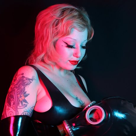 Domina Dolly St Cyr leaked onlyfans nude