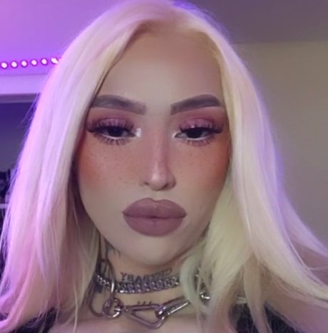 _CRYBABY_ only fans nude leaks