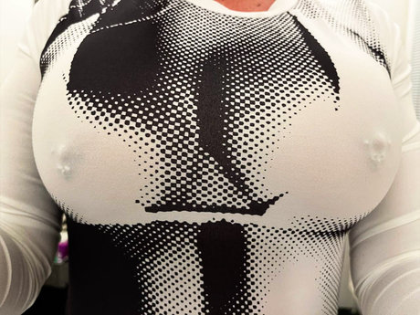 OnlyNaturalGirl only fans leaked