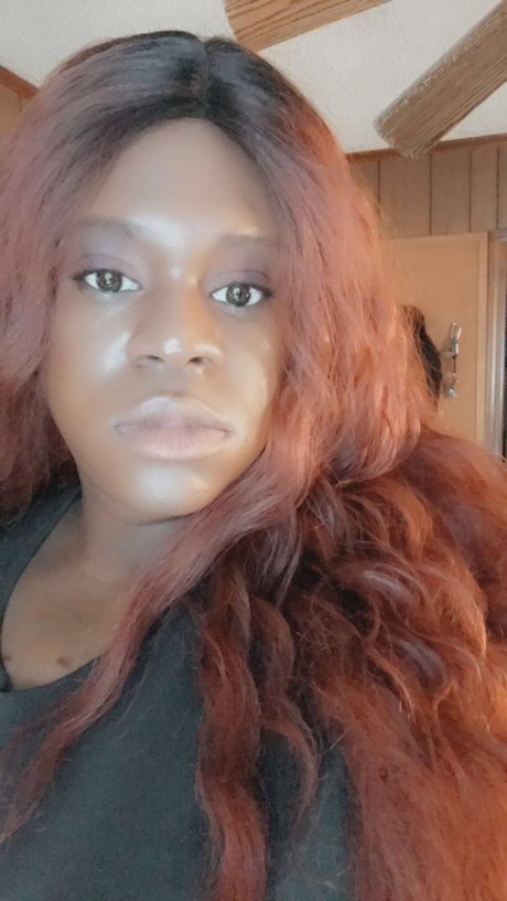 Mya Brinks onlyfans naked leaks