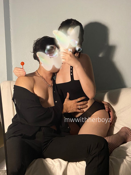 Mhuuwaan_ onlyfans nude leaked