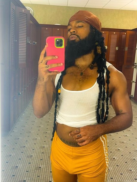 MuuFasa X topless onlyfans