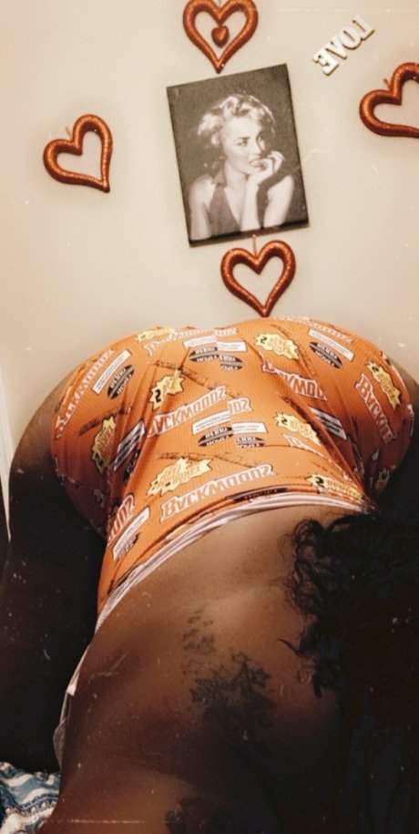 Bluu Dior leaked onlyfans naked